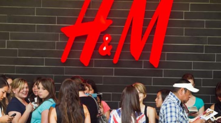 H&M face angajari. Vezi ORASELE si CERINTELE la angajare